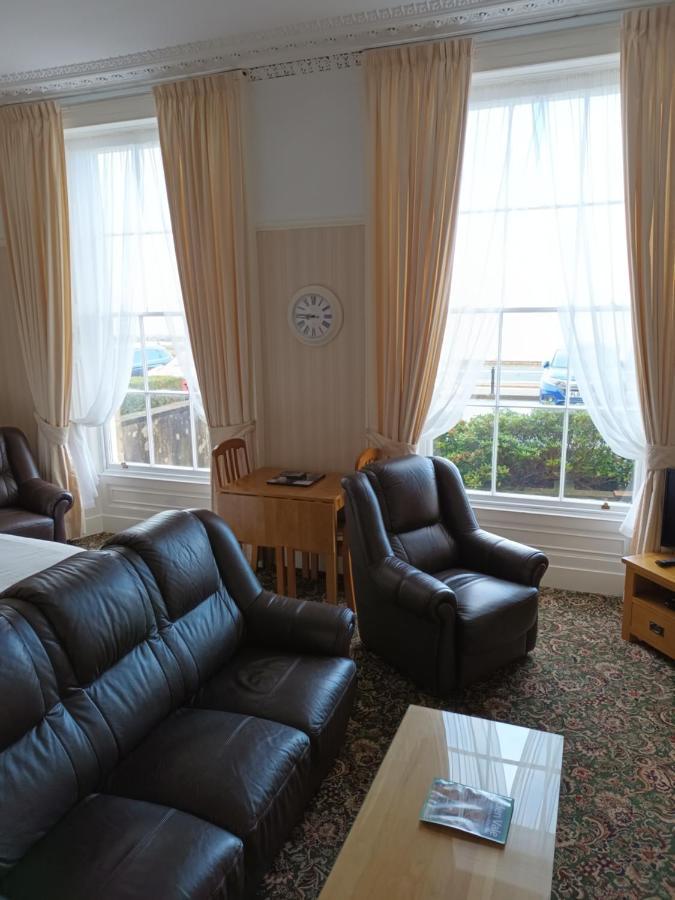 Eden Vale Ground Floor Sea View Apartment Morecambe Esterno foto
