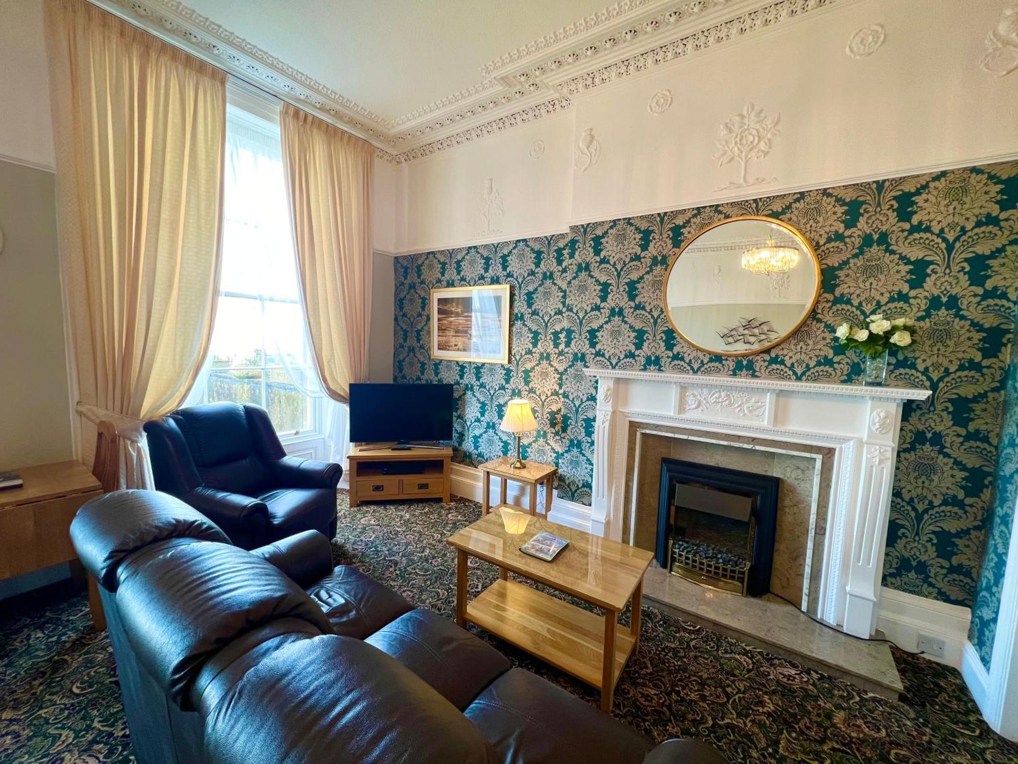 Eden Vale Ground Floor Sea View Apartment Morecambe Esterno foto