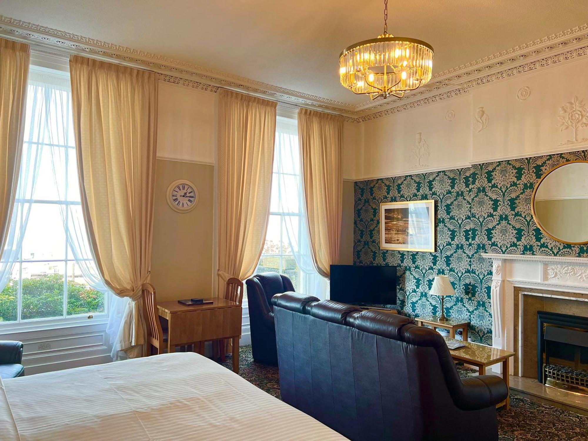 Eden Vale Ground Floor Sea View Apartment Morecambe Esterno foto