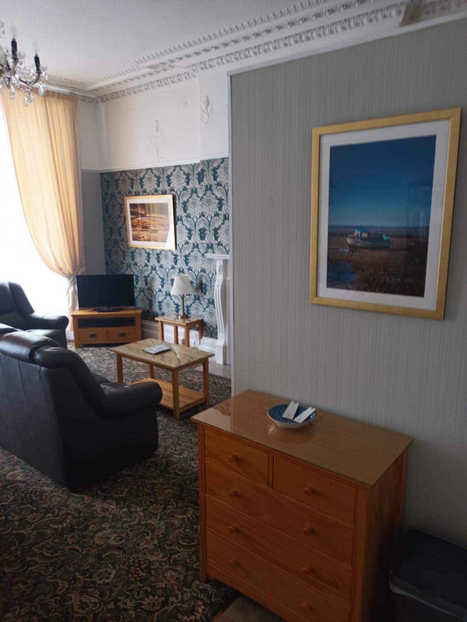 Eden Vale Ground Floor Sea View Apartment Morecambe Esterno foto